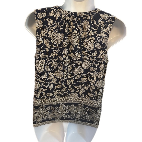 Lucky Brand top - Picture 6 of 7